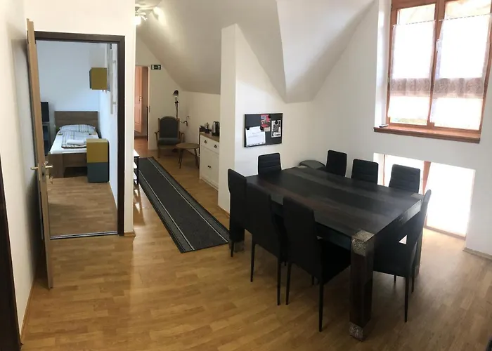 Petra Vendeghaz בית הארחה Szekszárd