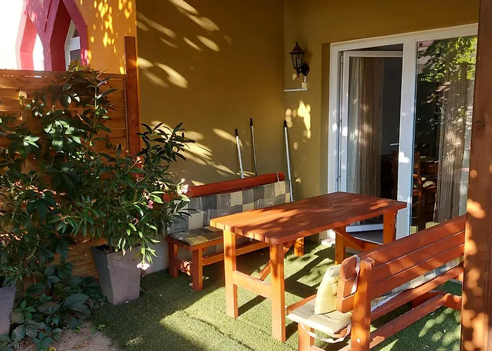 Petra Vendeghaz 3* Szekszárd