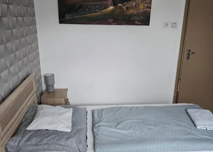 Petra Vendeghaz Szekszárd